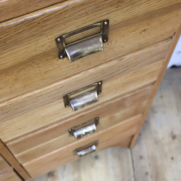 vintage_oak_rustic_school_drawers