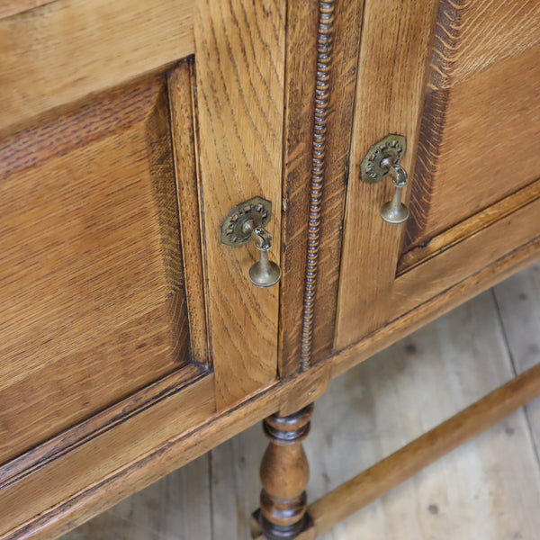 vintage_oak_rustic_sideboard_bathroom_vanity.