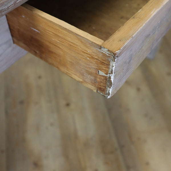 vintage_painted_pine_farm_country_kitchen_table
