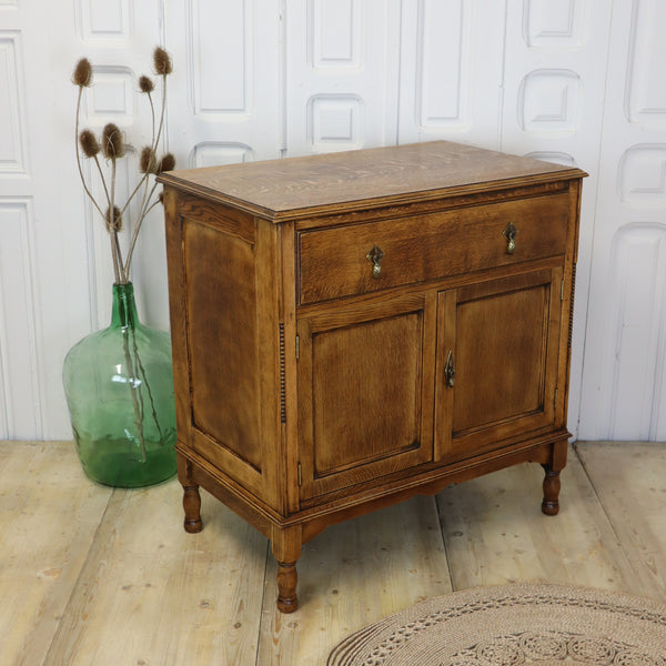 vintage_rustic_oak_cabinet_bathroom_vanity_unit