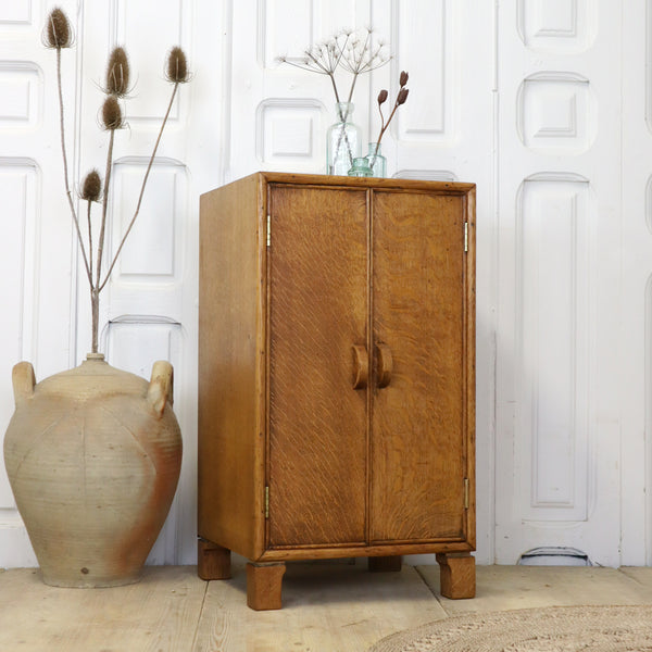 vintage_rustic_oak_deco_cupboard_cabinet
