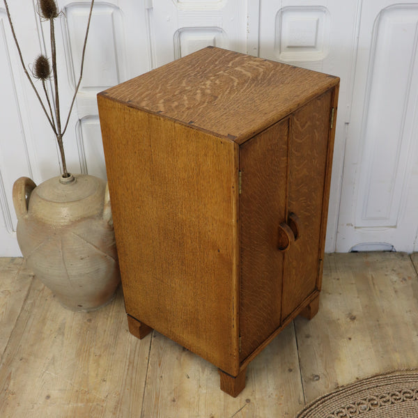 vintage_rustic_oak_deco_cupboard_cabinet