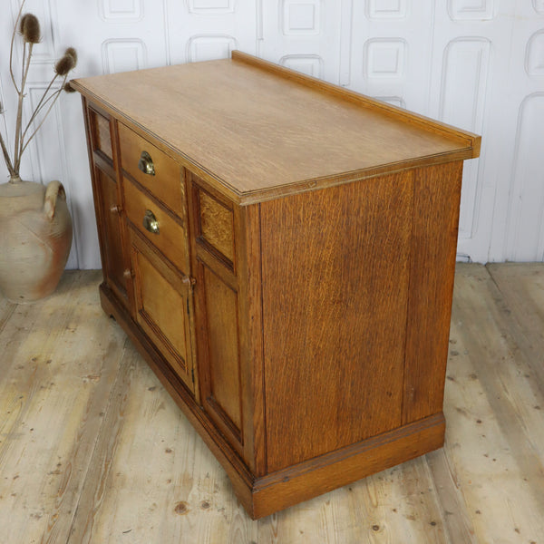 vintage_rustic_oak_sideboard_bathroom_vanity_unit