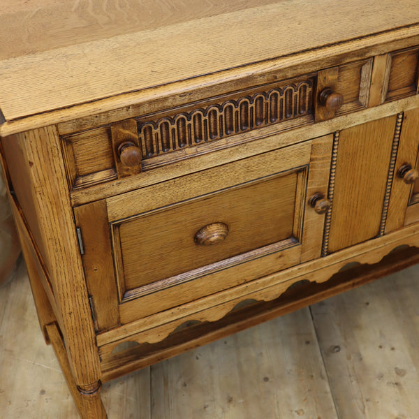 vintage_rustic_oak_sideboard_vanity_unit