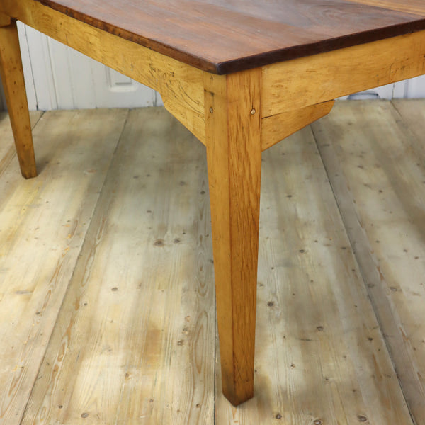 vintage_school_art_table_lab_science_iroko