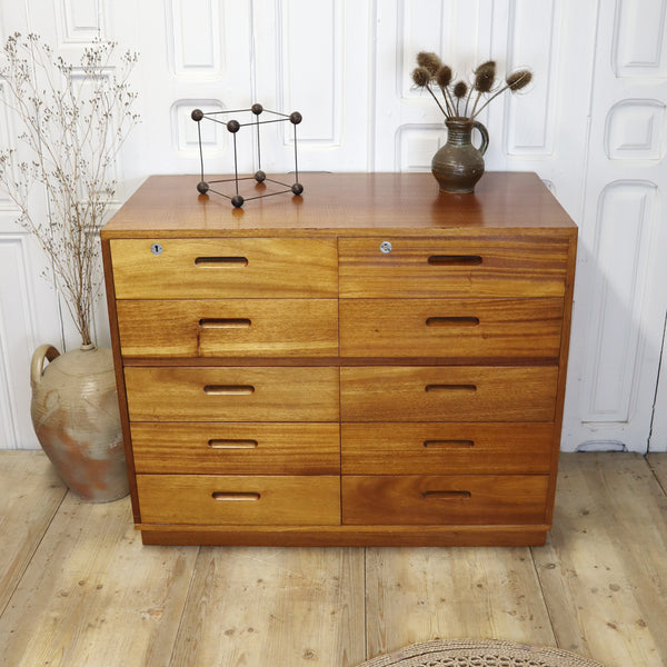 vintage_school_laboratory_drawers_school_drawers