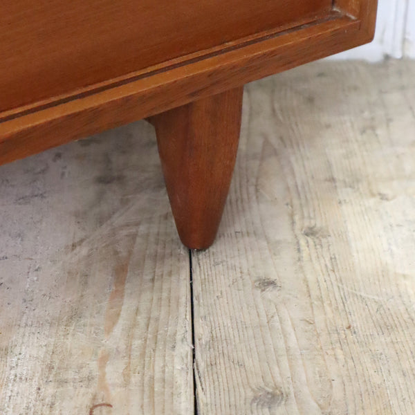 vintage_teak_beaver_&_tapley_multi_width_display_cabinet