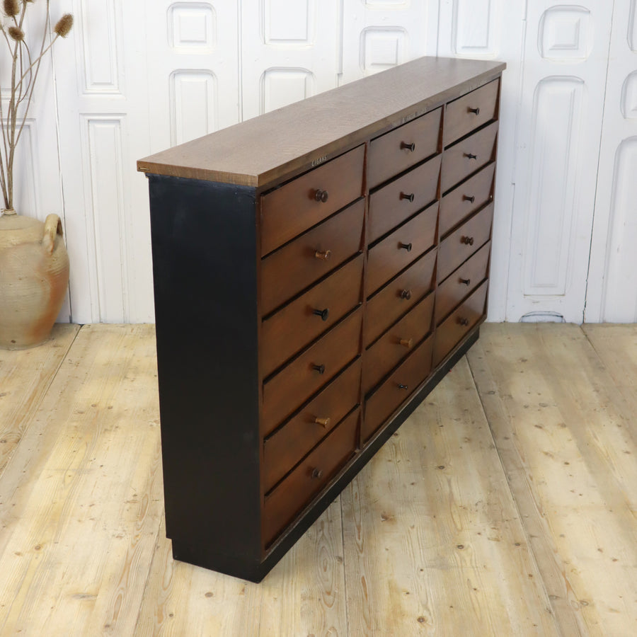 vintage_tobacconist_apothecary_drawers
