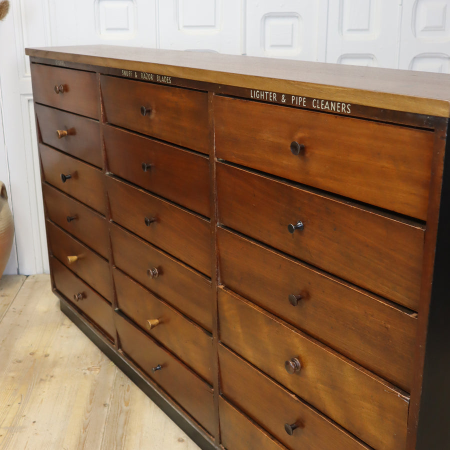 vintage_tobacconist_apothecary_drawers
