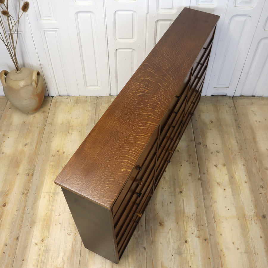 vintage_tobacconist_apothecary_drawers