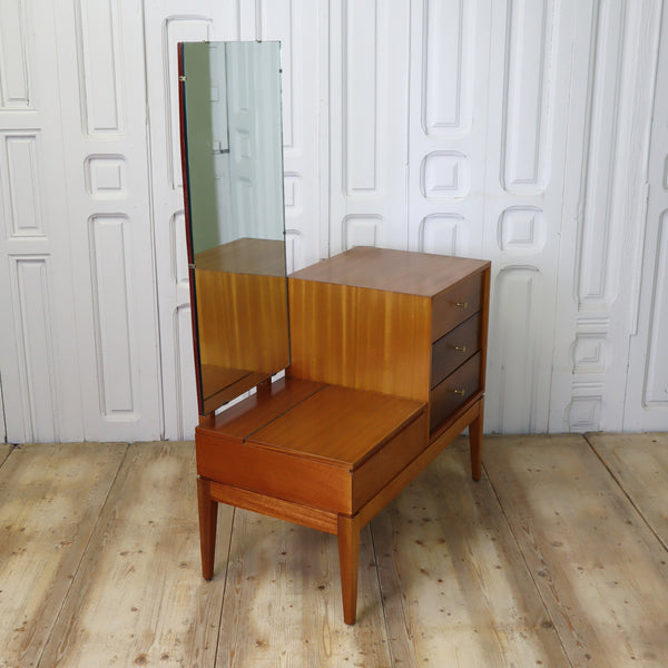 vintage_uniflex_m_range_peter_hayward_walnut_vanity_unit