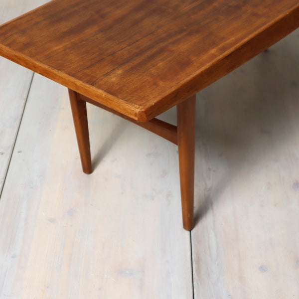 vintage_walnut_midcentury_coffee_table