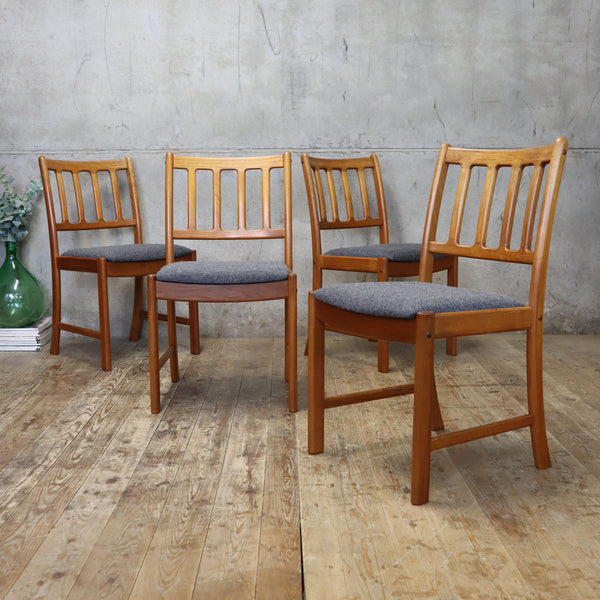 mid_century_danish_teak_mobelfabrik_dining_chairs