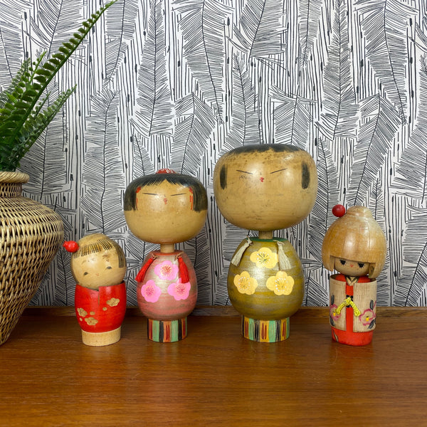 Vintage Japanese Kokeshi Doll - R1a