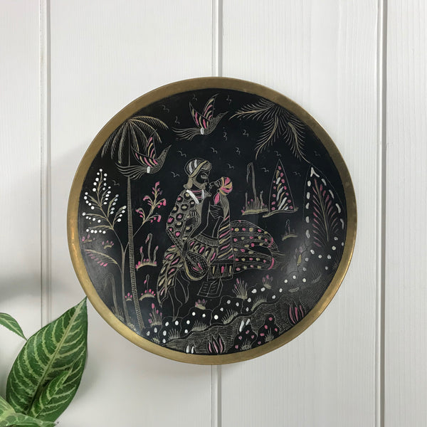 Vintage Brass Plate/Wall Plaque - Dark/Etched Scene