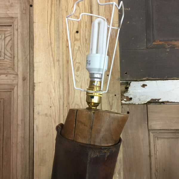 vintage_quirky_leather_boot_lamp_lighting