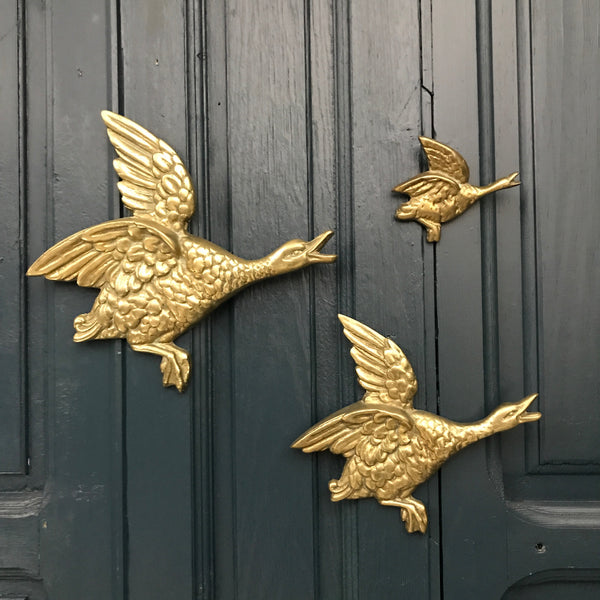 *EXTRA LARGE* Trio of Mid Century Brass Flying Ducks #A1