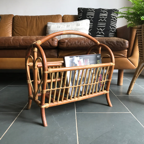 boho_vintage_bamboo_cane_magazine_rack