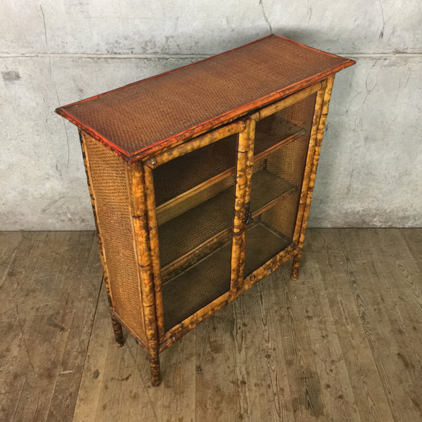 vintage_bohemian_boho_bamboo_display_drinks_cabinet