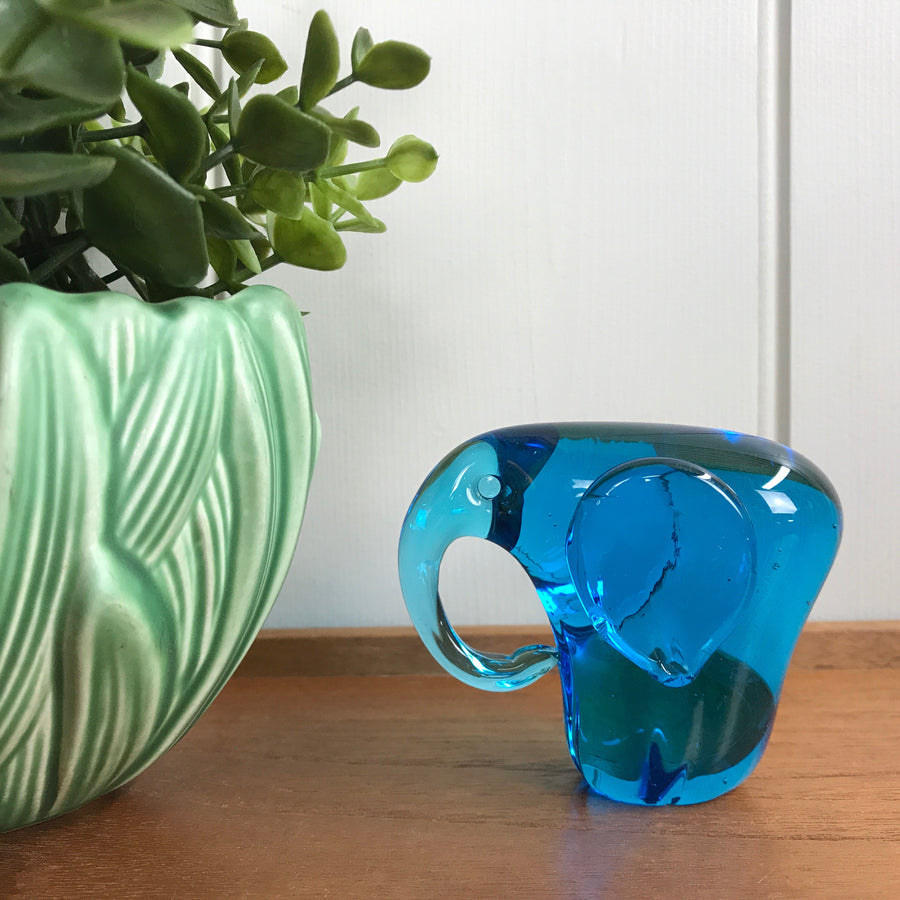 Mid Century Glass Elephant Paperweight/Ornament