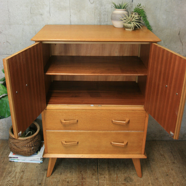 mid_century_oak_alfred-cox_cupboard