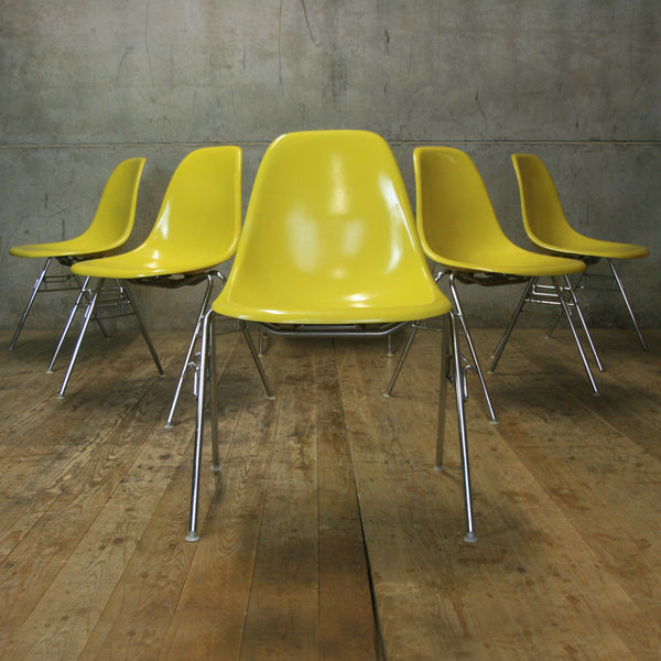 vintage_charles_ray_eames_herman_miller_dss_yellow_chair.