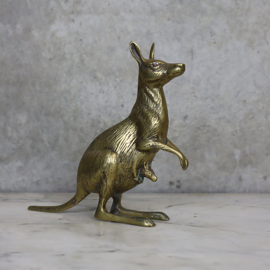 Vintage Brass Kangaroo - 05K