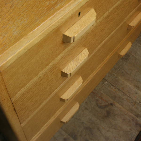 Vintage Chest of Drawers