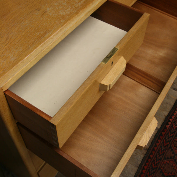 Vintage Chest of Drawers