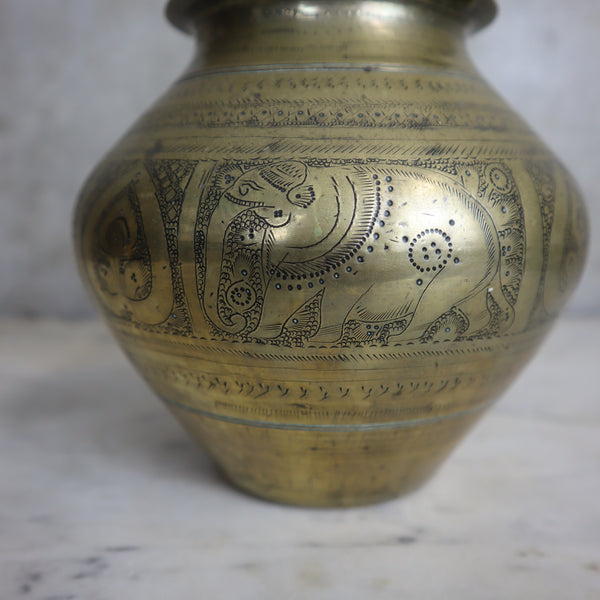 Vintage Brass 'Elephants' Planter