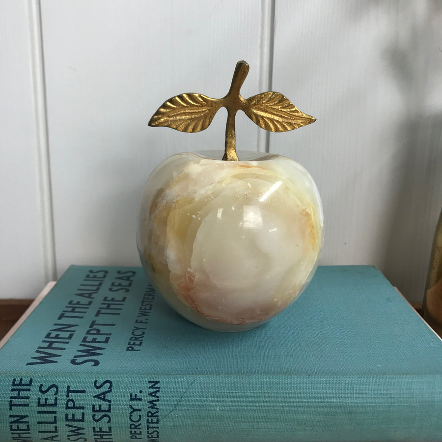 Mid Century Onyx Apple Paperweight/Ornament #A1