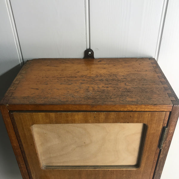 vintage_oak_first_aid_medical_bathroom_cabinet