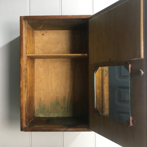 vintage_oak_first_aid_medical_bathroom_cabinet