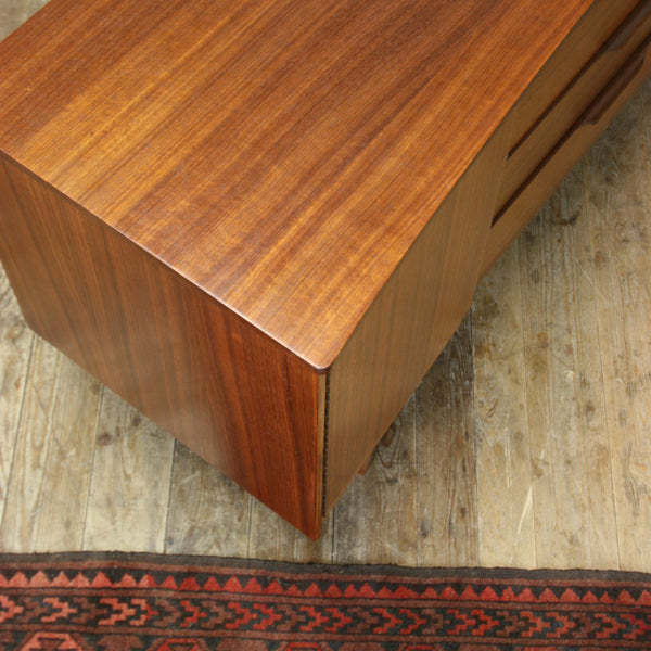 mid_century_austinsuite_sideboard_vintage