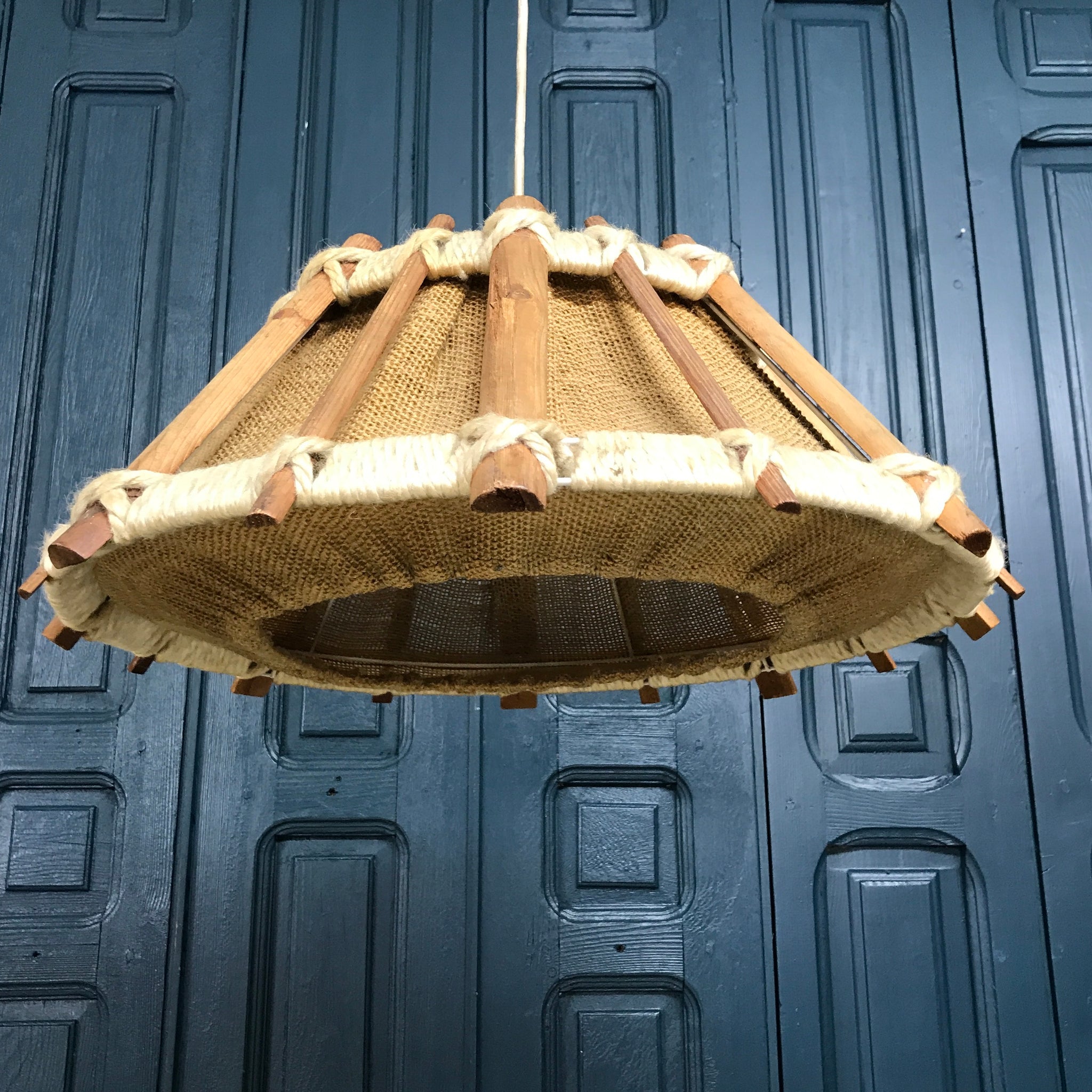 Mid Century Tiki Wood & Hessian Lampshade – Mustard Vintage