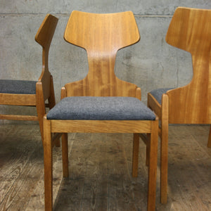 X4 Set of Four Rare Meredew Dining Chairs - 2811l