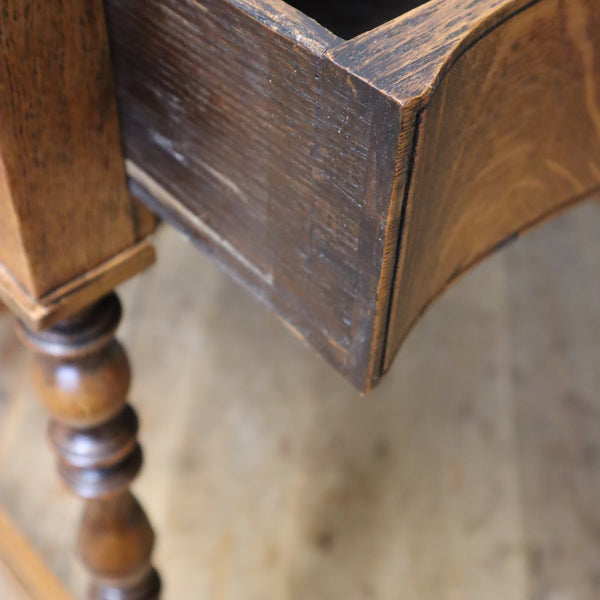 antique_oak_serpentine_side_console_table