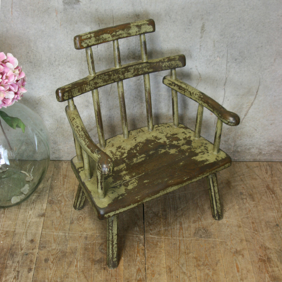 antique_vintage_famine_fools_hedge_gibson_chair