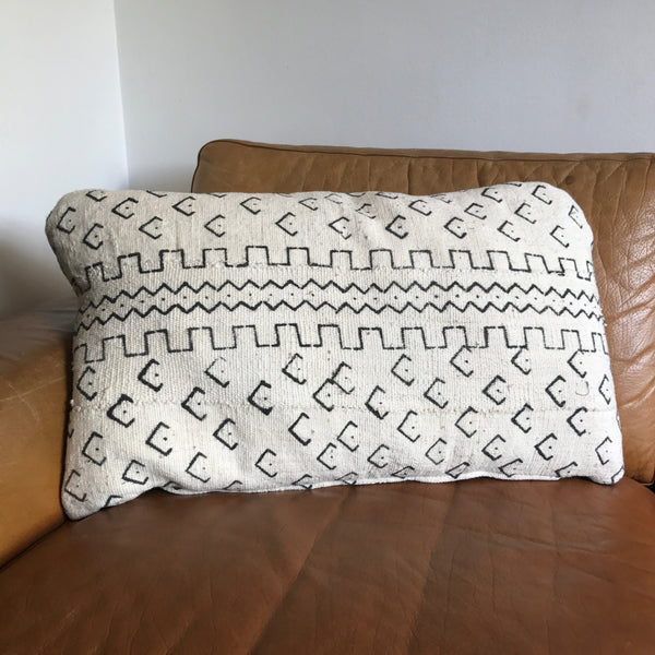 bogolan_mud_cloth_tribal_african_cushion_boho