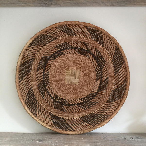 decorative_wall_basket_african_art_binga_woven