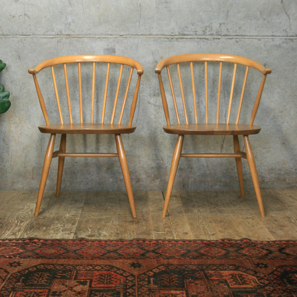 ercol_mid_century_cowhorn_449a_carver_chair