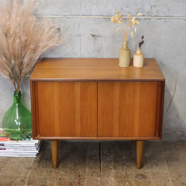 mid_century_teak_g-plan_form_5_lp_vinyl_cabinet