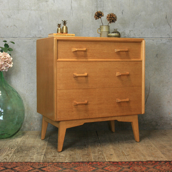 g_plan_e_gomme_oak_brandon_chest_of_drawers