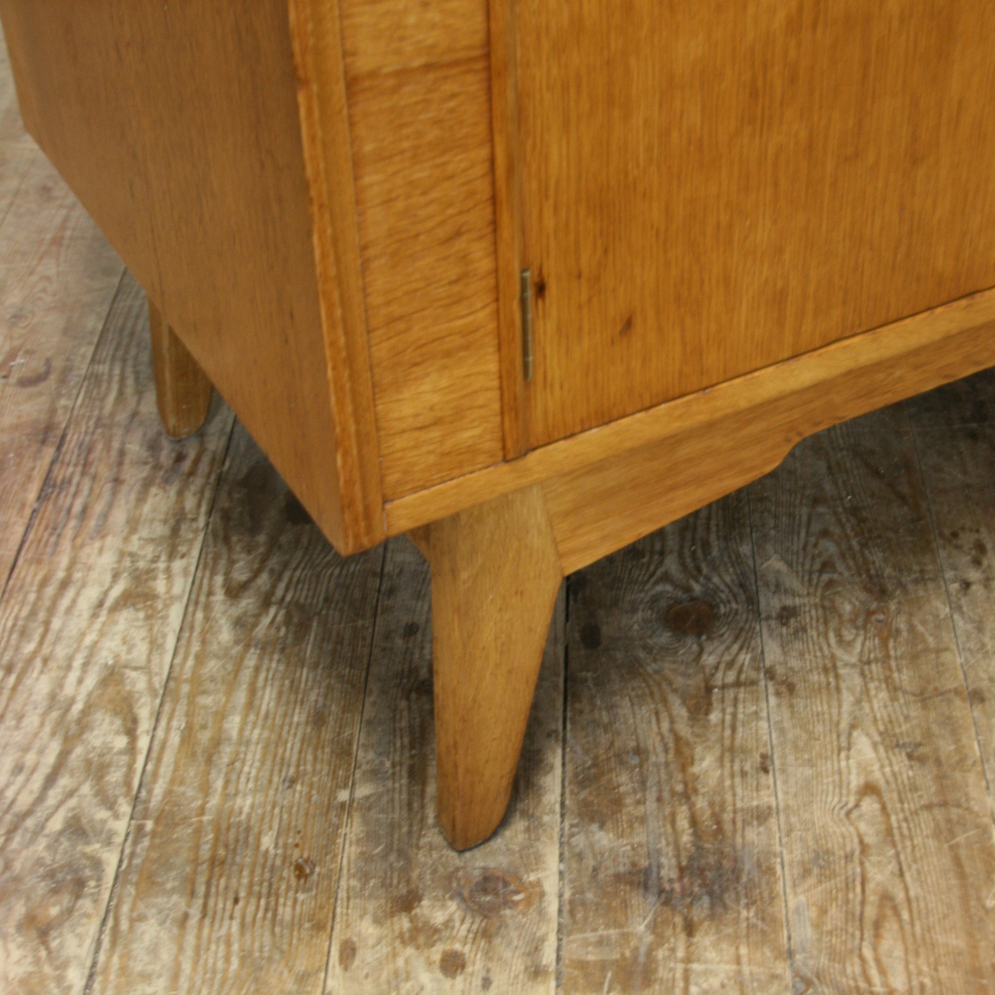 Mid Century GPlan Brandon Oak Sideboard 0119i Mustard Vintage