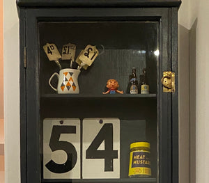 Vintage Chemist Apothecary Display Cabinet – 1802k