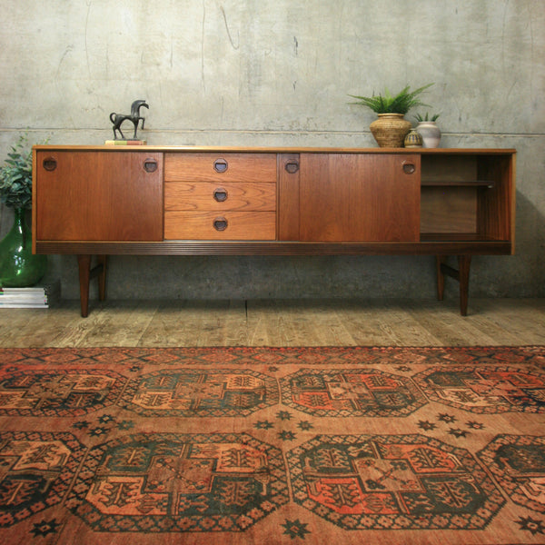 mid-century_teak_elliots_of_newbury_large_sideboard