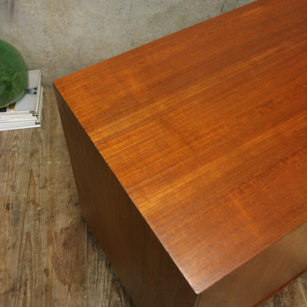 mid-century_vintage_teak_g_plan_kofod_larsen_sideboard