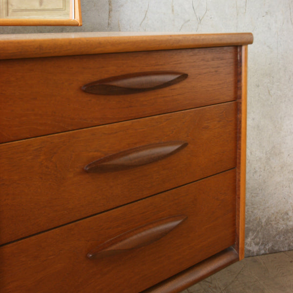 mid_century_austinsuite_teak_dressing_table