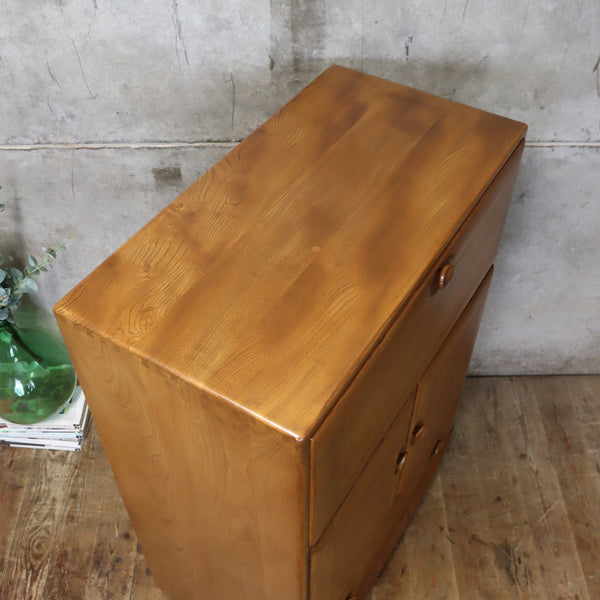 Mid Century Ercol Windsor Drinks Cabinet - 1401d