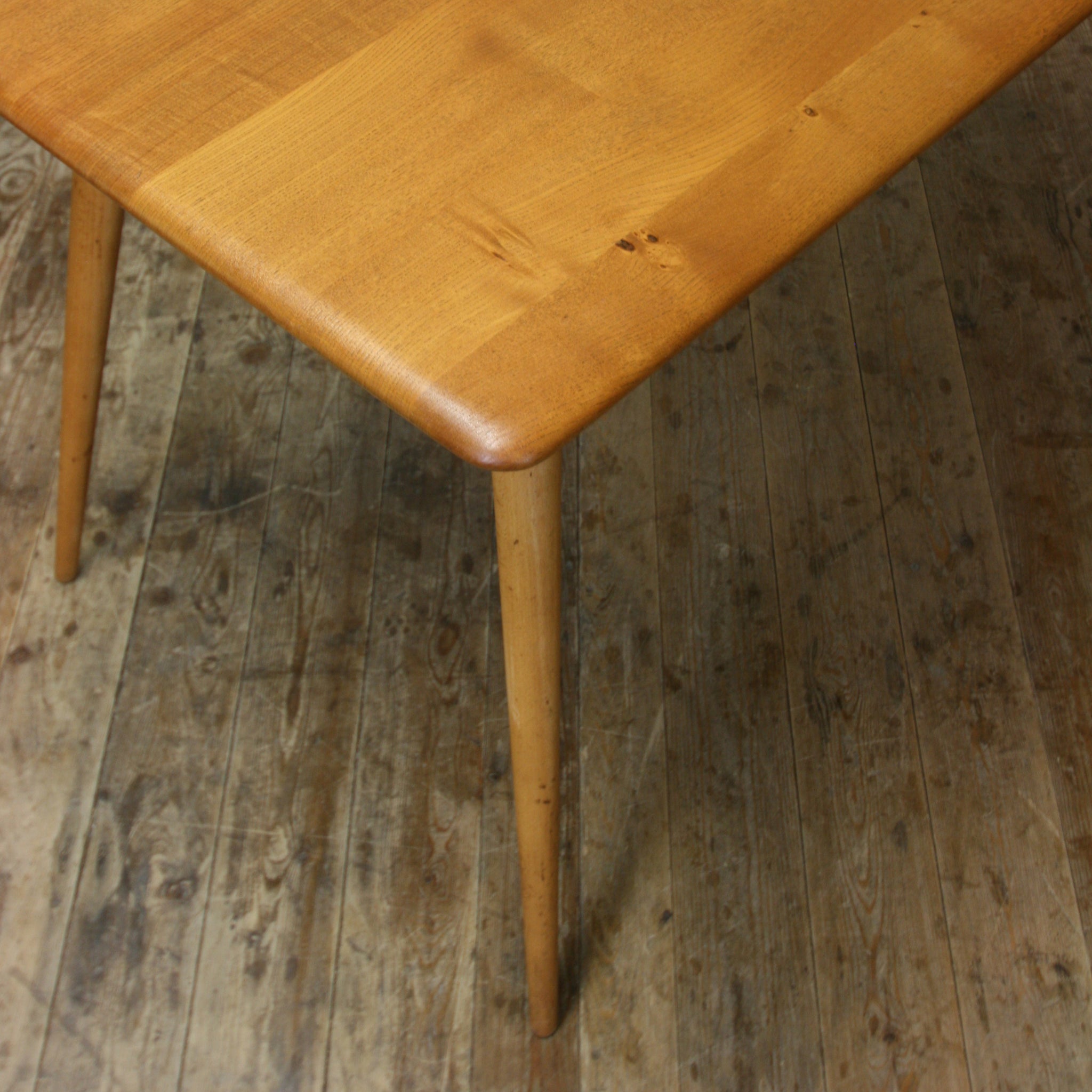 ERCOL  model 393 テーブル ERCOL model 393 テーブル